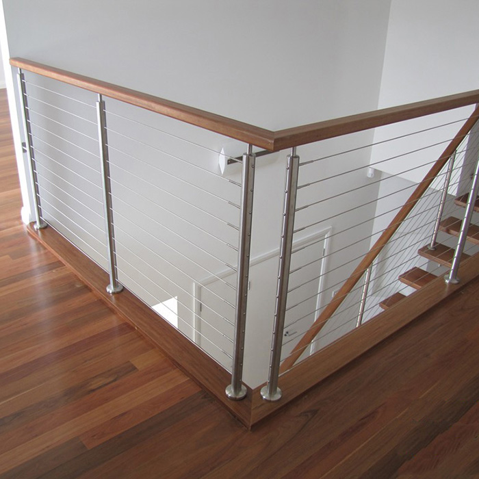 Residence Indoor Stainless Steel Cable Railing Use Wooden Handrail