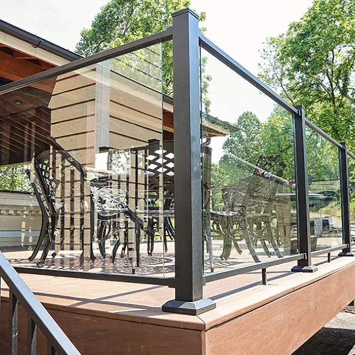 Powder Coated Aluminum Deck Railing Systems with Glass Panel in Fill